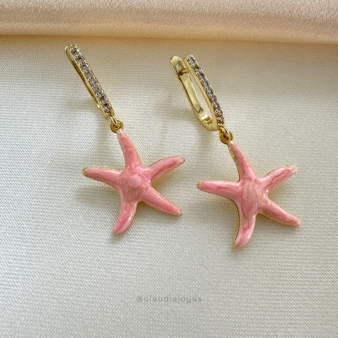 Aros Estrella de Mar Rosa Bañados en Oro