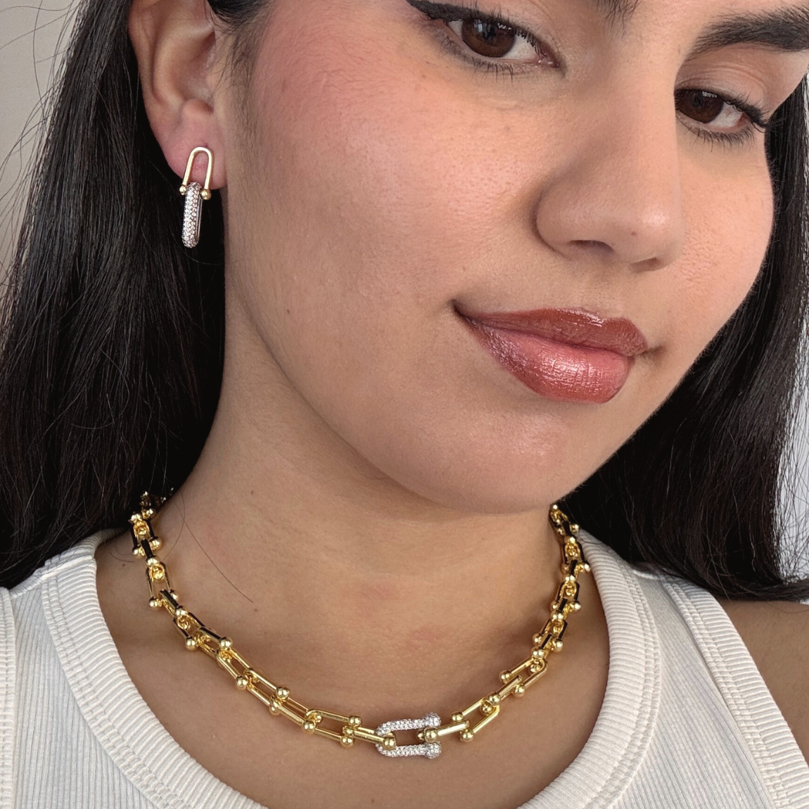 Aros Óvalo con Microcircones Dorados