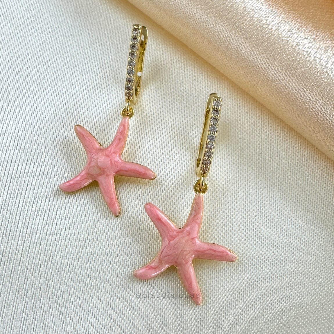 Aros Estrella de Mar Rosa Bañados en Oro