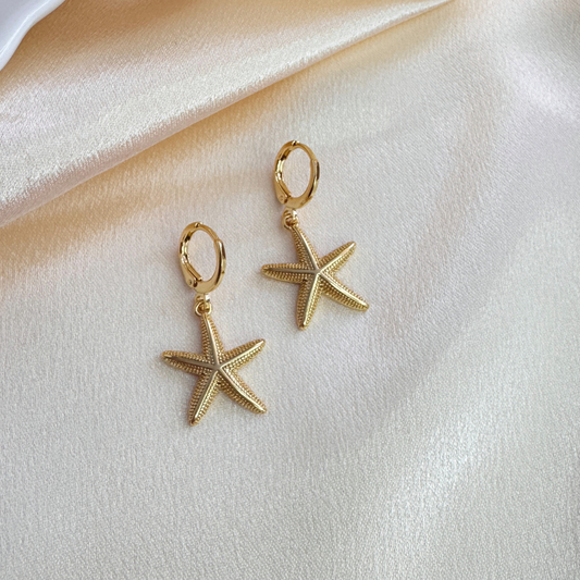 Aros Estrella de Mar – Dorado Texturizado