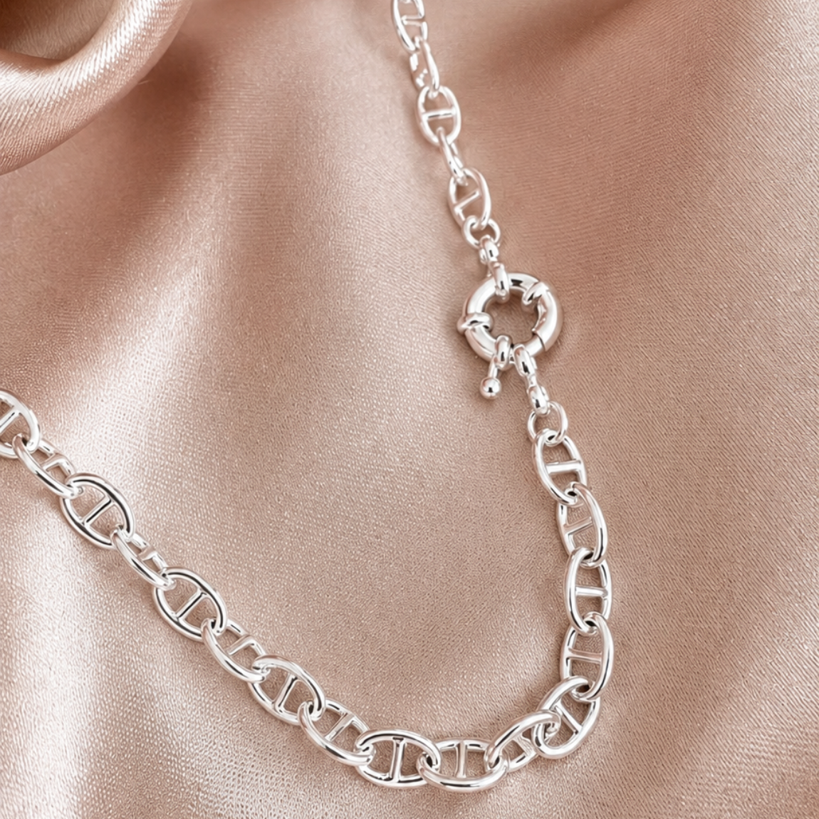 Collar Eslabones Timón Plata