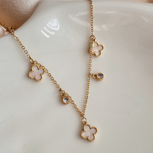 Collar Trébol Nácar