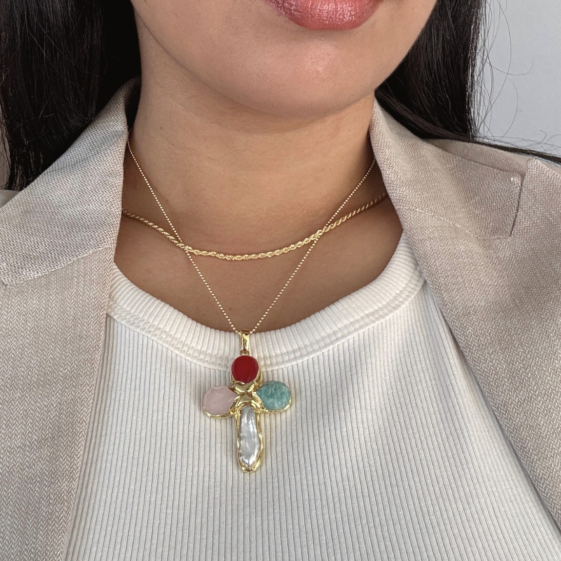 Collar Cruz Piedras Naturales