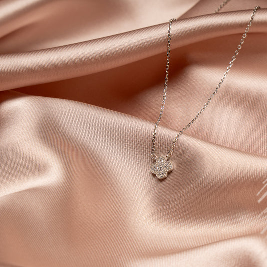 Collar Trébol Pavé Plata Italiana Baño de Rodio